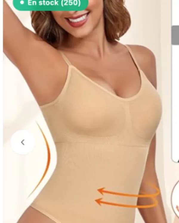 بودي التانغا غير المرئي تحت الفساتين الضيقة